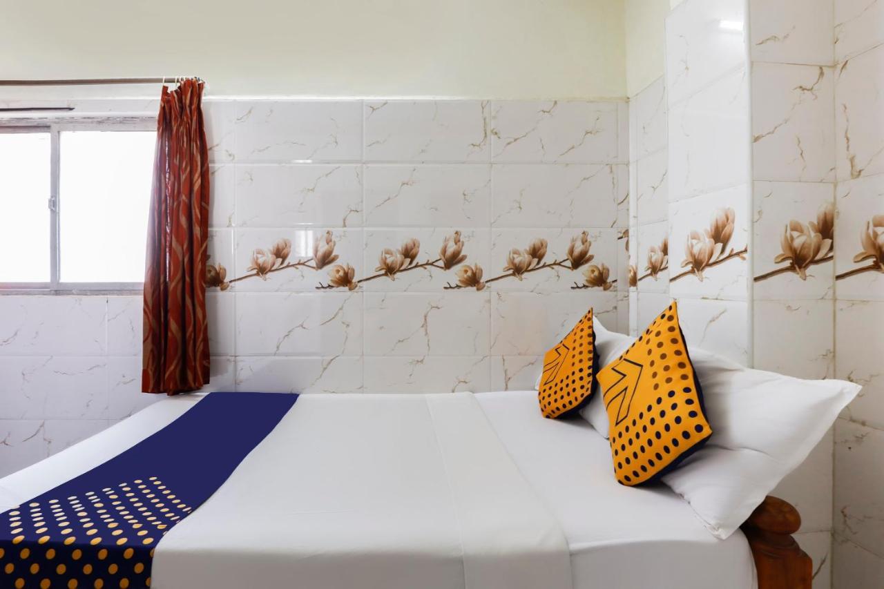 Spot On 40324 Vvr Residency Hotell Chennai Eksteriør bilde